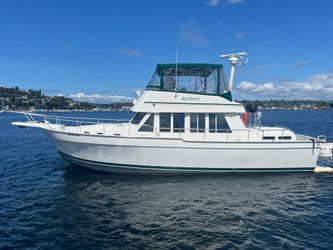 43' Mainship 2000 Yacht For Sale